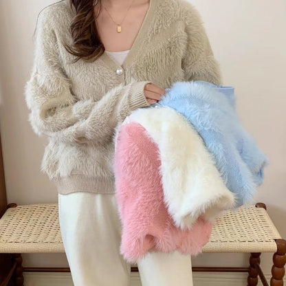 Damen Strickjacke Flauschig Perlknöpfe Beige