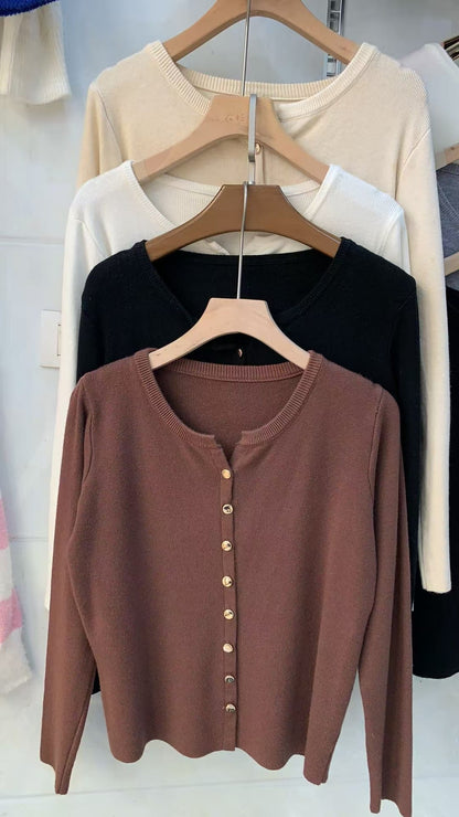 Damen Strickjacke Weich Knöpfe Beige Eveloria