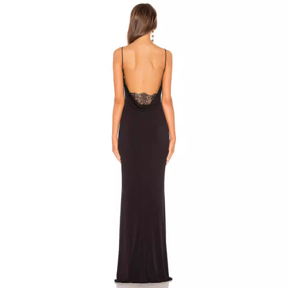 Damen Abendkleid mit tiefem Ausschnitt und fließendem Schnitt Eveloria