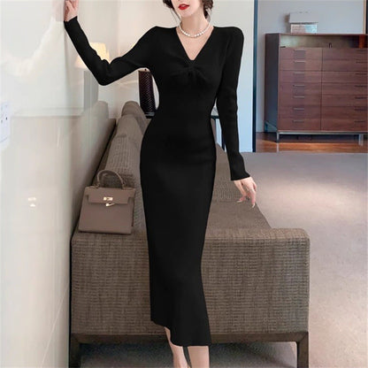 Damen Strickkleid V-Ausschnitt Seitenschlitz Eveloria