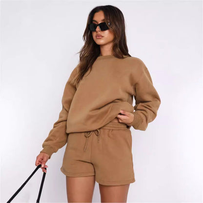 Damen Sweatset Kurzarmoberteil und Shorts aus Baumwolle Beige