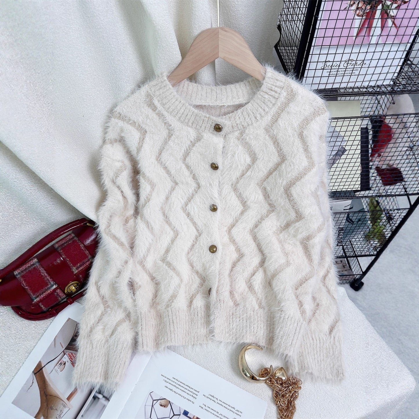 Damen Strickjacke Weich Viskosemischung Goldknöpfe Beige