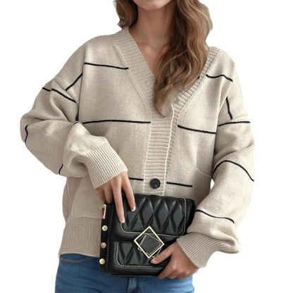 Damen Strickjacke mit Taschen und Knöpfen Eveloria