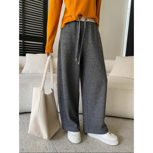 Damen Sweatpants Weites Modell Mit Taschen Bequem Schwarz - Eveloria