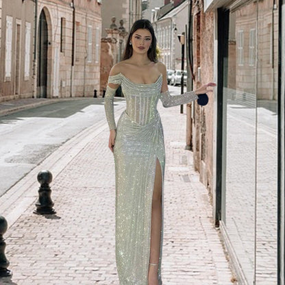 Damen Abendkleid mit Schmuckdetail und drapiertem Rock Eveloria