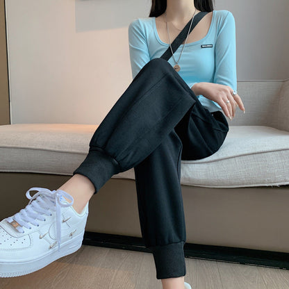 Damen Sportliches Loungewear-Set Cropped Oberteil Sweatpants