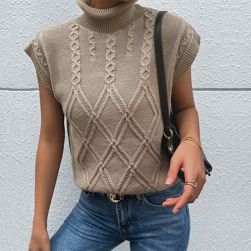 Damen Strickoberteil mit hohem Kragen und Zopfmuster