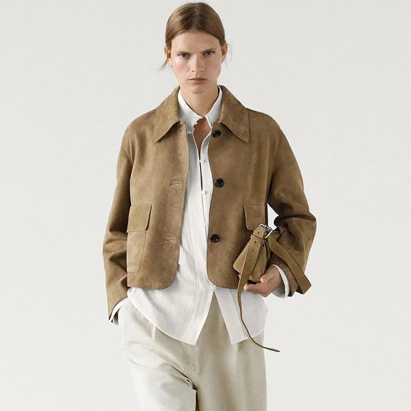 Damen Kurzjacke modisch mit Brusttaschen und Knöpfen Eveloria