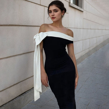 Damen Maxikleid Off-Shoulder Design Schleifenakzent Elegantes Eveloria