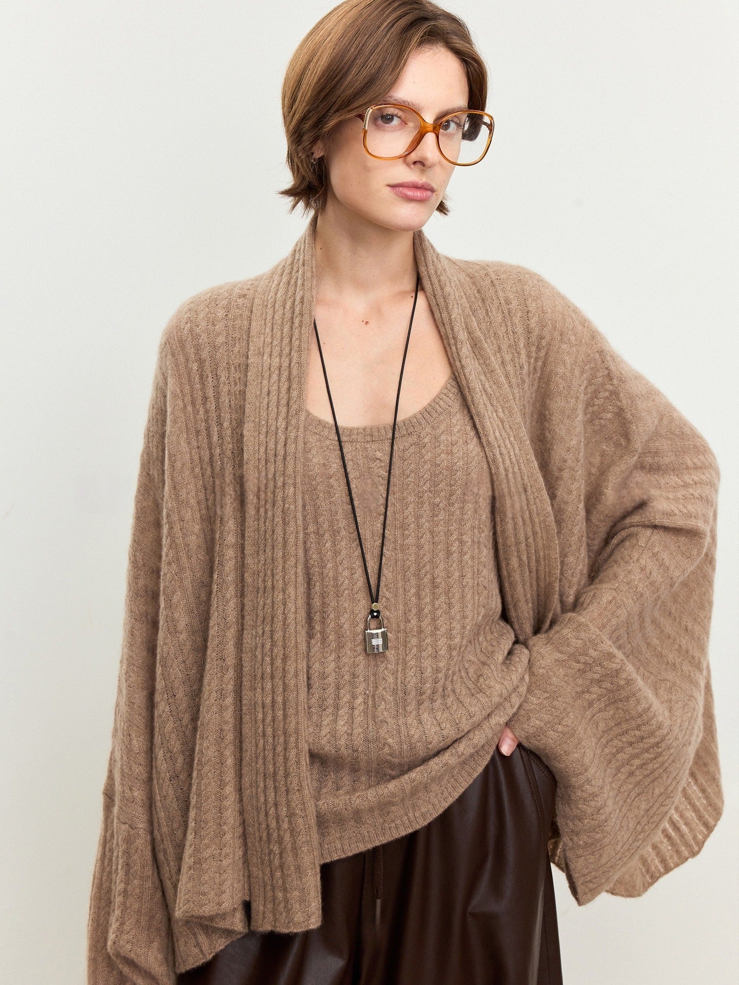 Damen Strickponcho Feine Wolle Luftig Beige