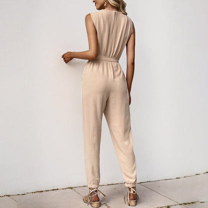 Damen Jumpsuit mit Gürtel und modischem Schnitt Eveloria