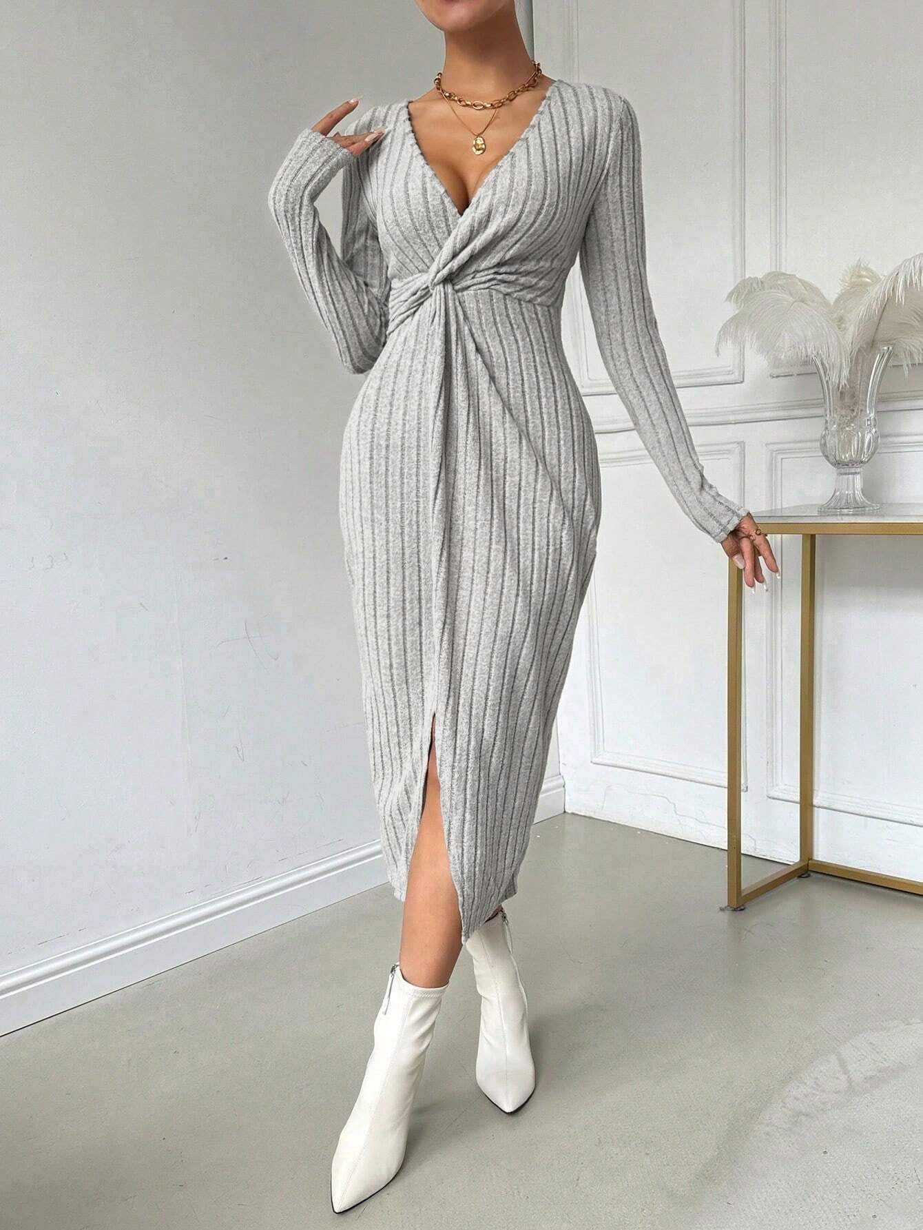 Damen Midi-Kleid Figurbetont Twist-Detail Seitenschlitz Eveloria