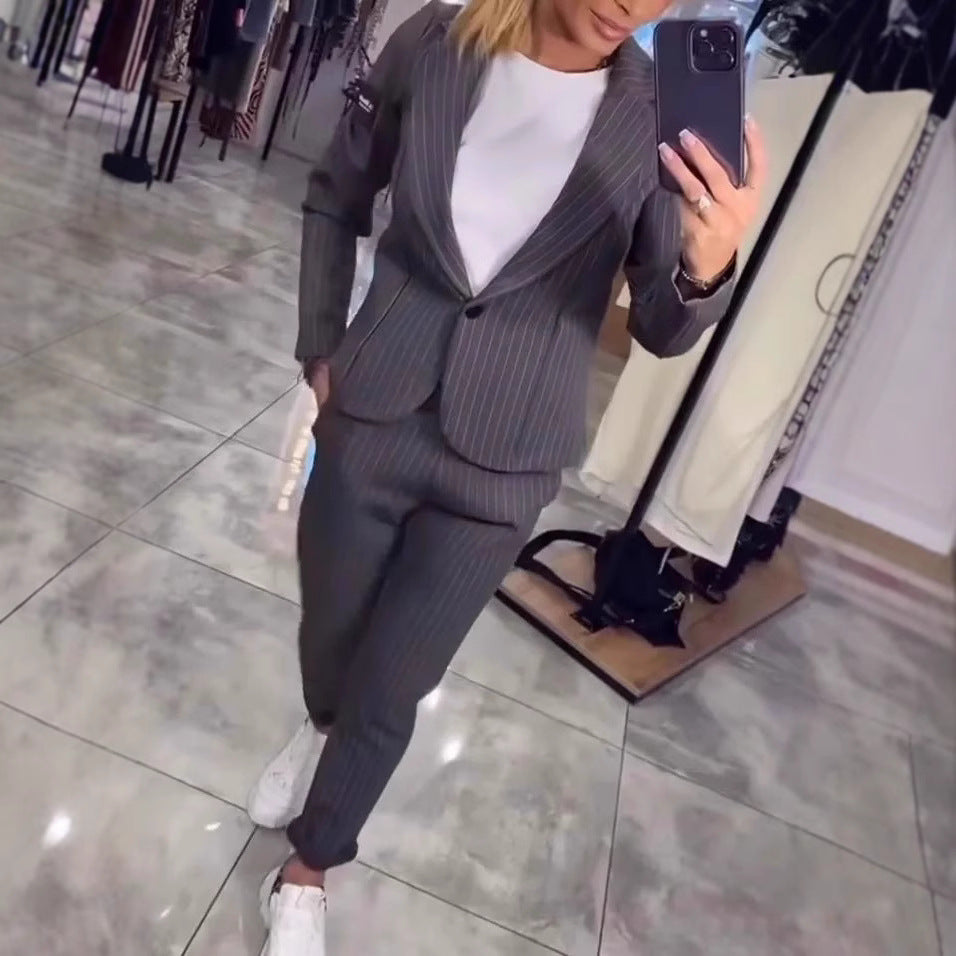 Damen Blazer Ensemble Streifen Tailliert Schwarz Eveloria - Eveloria