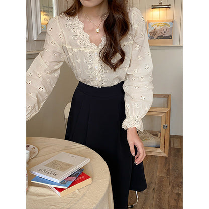 Damen Bluse Spitzenkante Knöpfe Weiß - Eveloria