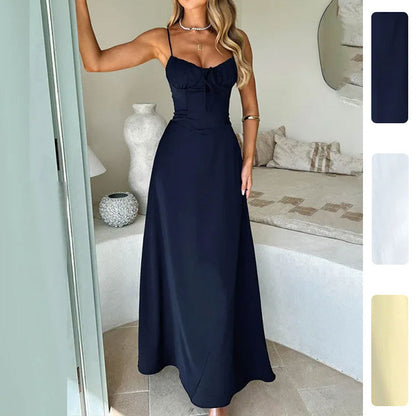 Damen Maxikleid mit Spaghettiträgern Elegantes Raffdesign Schwarz - Eveloria