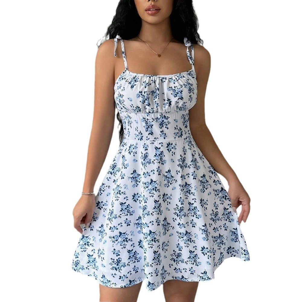 Damen Minikleid Sommerliches Floralmuster Breite Träger Eveloria