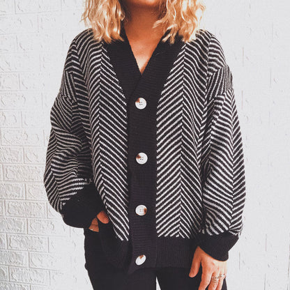 Damen Strickjacke Chevron Muster Knopfverschluss Eveloria - Eveloria
