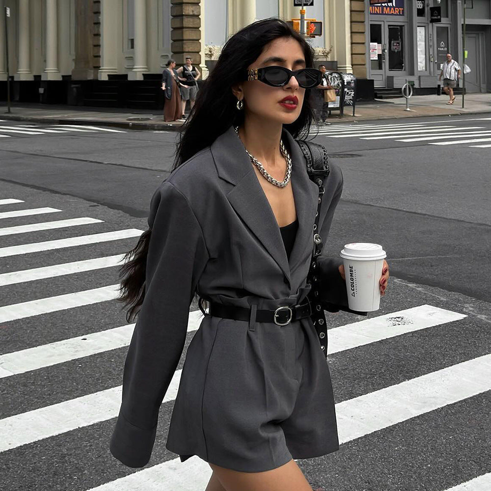 Damen Blazer mit Gürtel und Shorts Eveloria