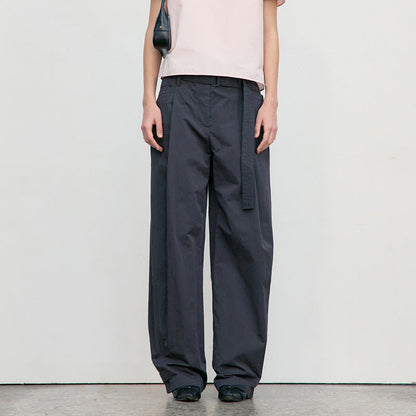 Damen Weite Stoffhose mit Ton-in-Ton Gürtel