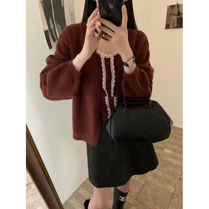 Damen Strickshirt Spitzenbesatz Lässiger Schnitt Weiße Eveloria