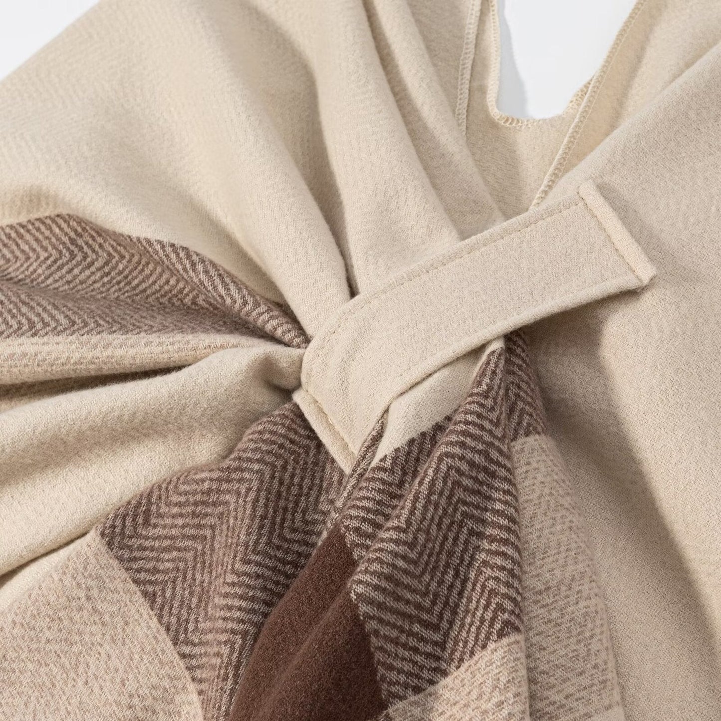 Damen Poncho Kuschelig Muster Eveloria