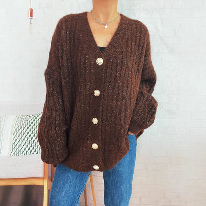 Damen Strickjacke Oversized Weiches Material Goldene Knöpfe Beige - Eveloria