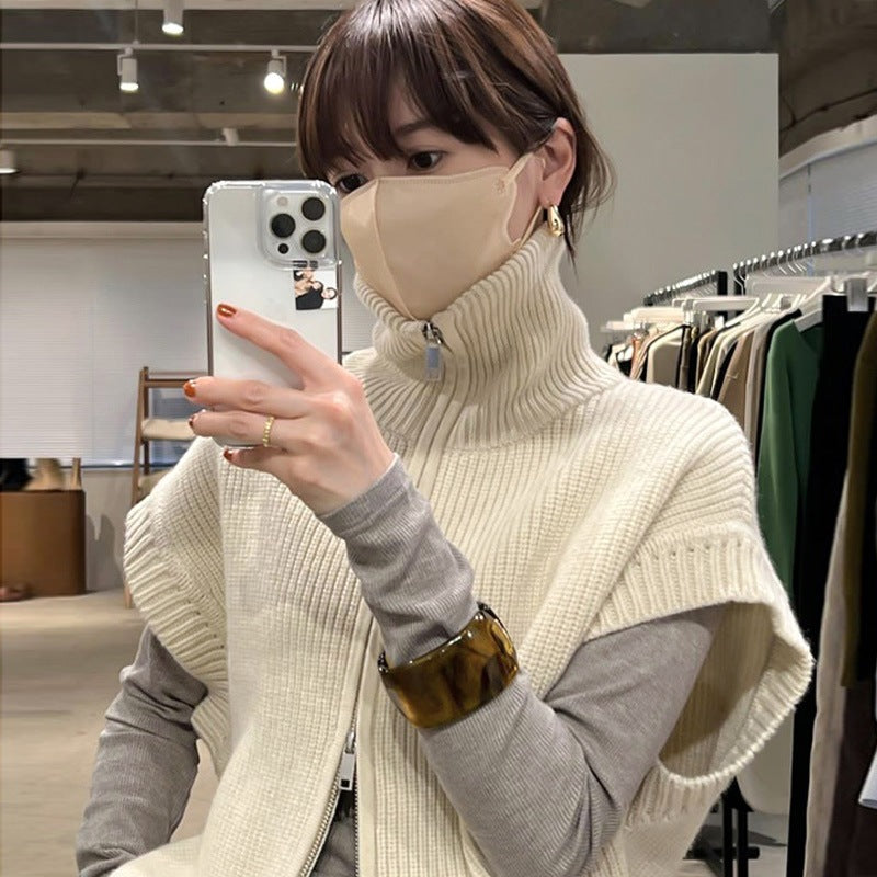 Damen Strickponcho Hochkragen Kuschelweiß - Eveloria