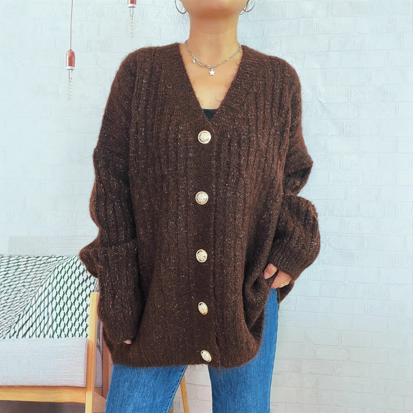 Damen Strickjacke Oversized Weiches Material Goldene Knöpfe Beige