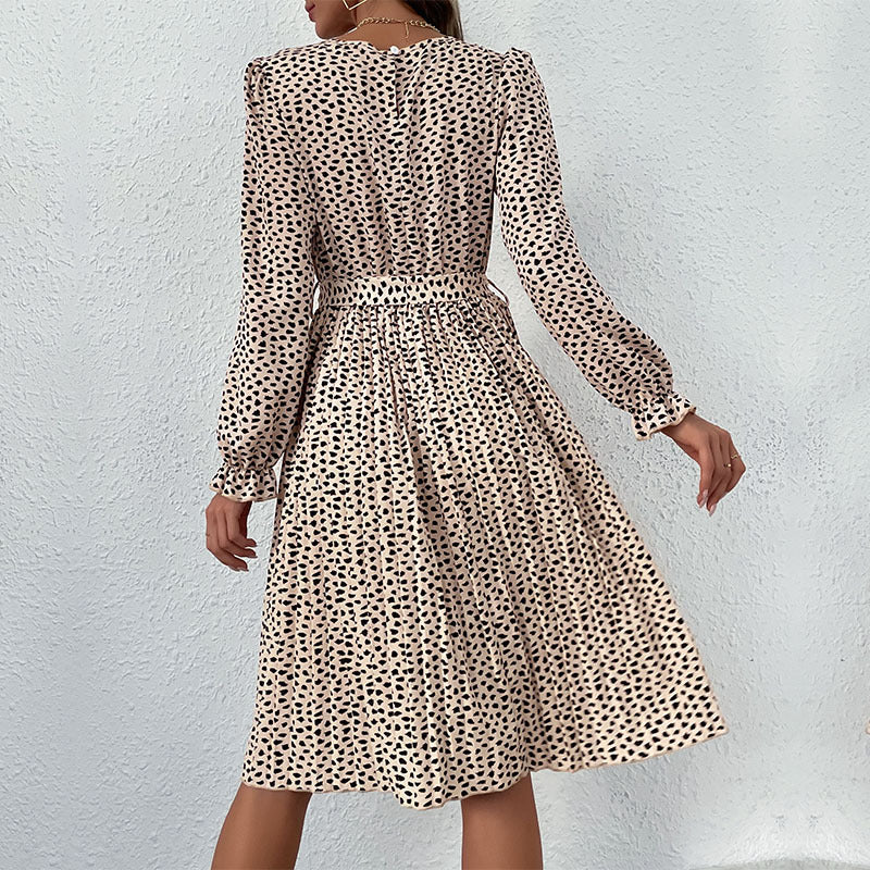 Damen Midi-Kleid Nostalgisches Design Modern Eveloria