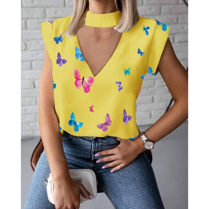 Damen mit V-Ausschnitt und Choker