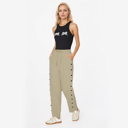 Damen Joggpants Dekorative Knöpfe Eveloria