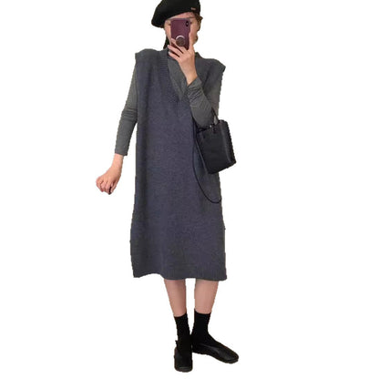 Damen Strickkleid V-Ausschnitt Seitenschlitz Eveloria