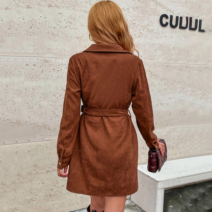 Damenkleid Utility-Stil Knopfdetails Taillengürtel