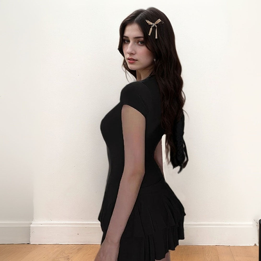 Damen Minikleid Rüschensaum Figurbetont Eveloria