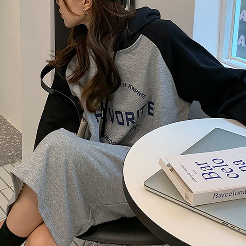 Damen Oversized Hoodie-Kleid mit Grafikdruck und Seitentaschen