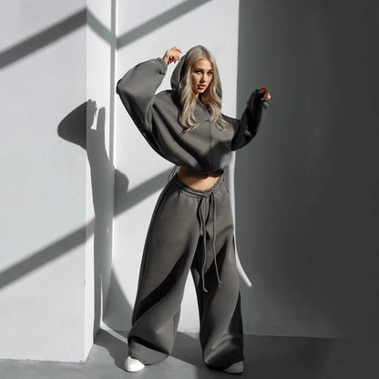 Damen Cropped Hoodie Sportlich mit innovativem Abschluss Schwarz - Eveloria