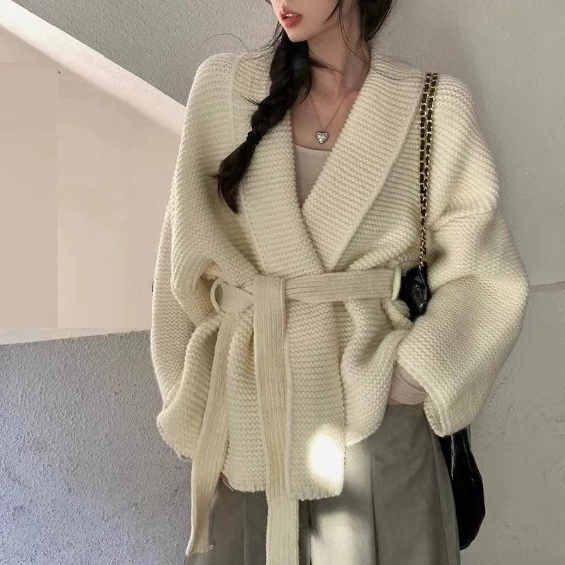 Damen Strickjacke Breiter Schalkragen Taillenbindung Eveloria