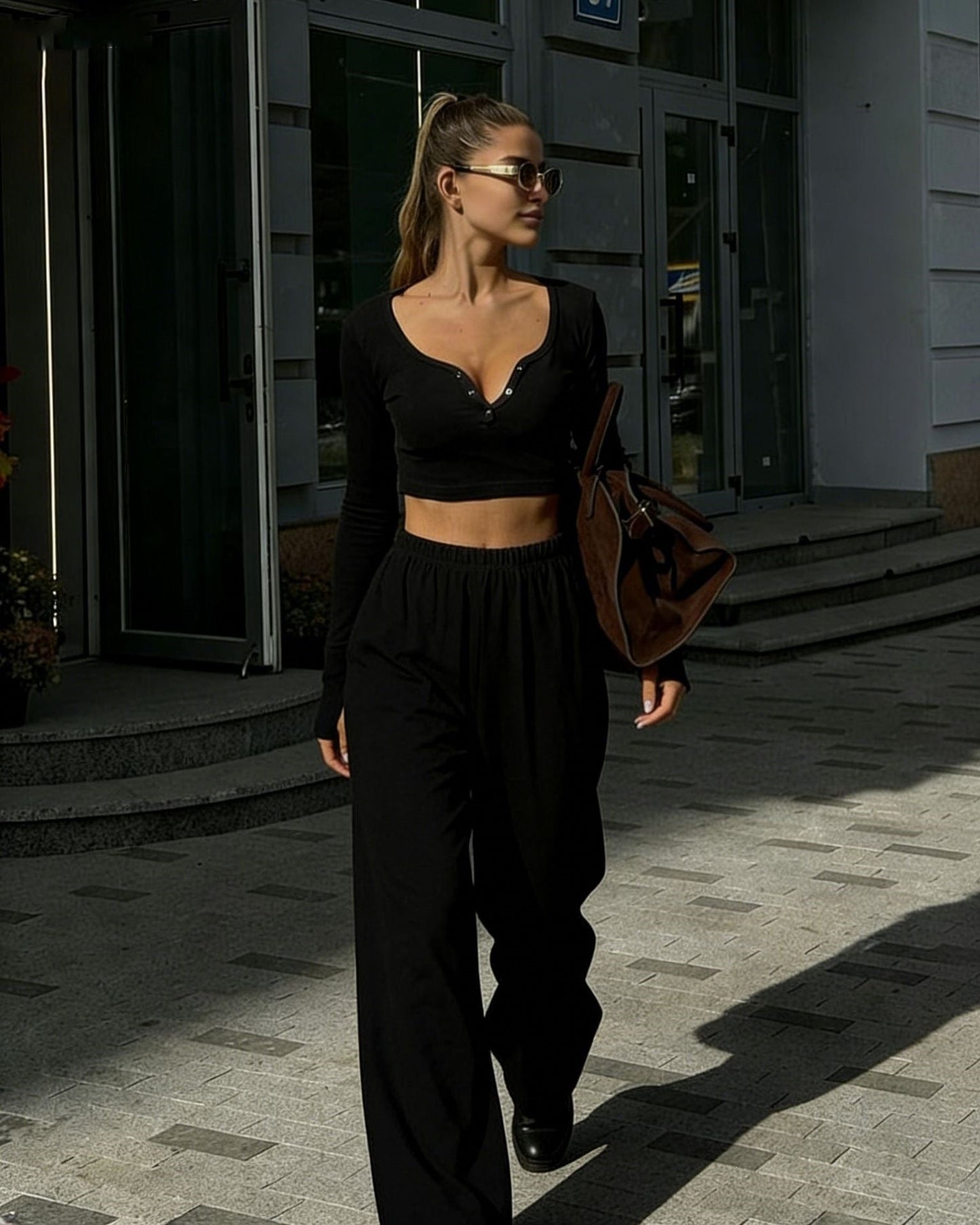 Damen Crop- mit Knopfleiste und bequeme Hose Eveloria