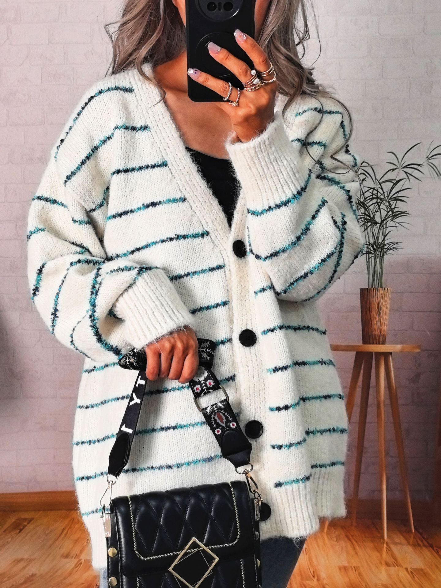 Damen Strickjacke Kuschelig Kontraststreifen Eveloria