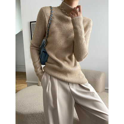 Damen Rippstrickpullover Hochkragen Tailliert Beige - Eveloria