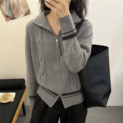 Damen Strickjacke Zopfmuster mit Reißverschluss Schwarz - Eveloria