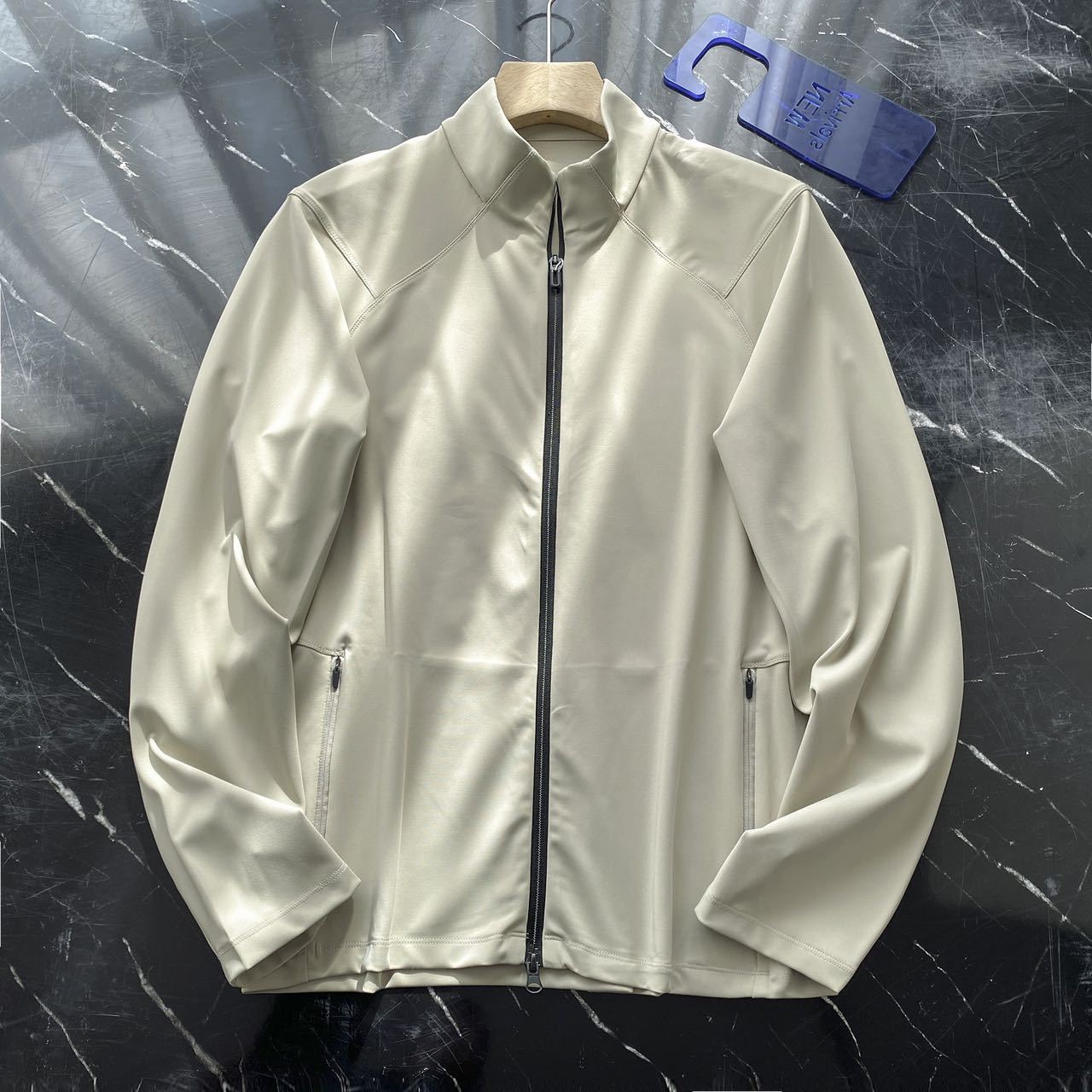 Damen Funktionsjacke Hochkragen Reißverschluss Eveloria