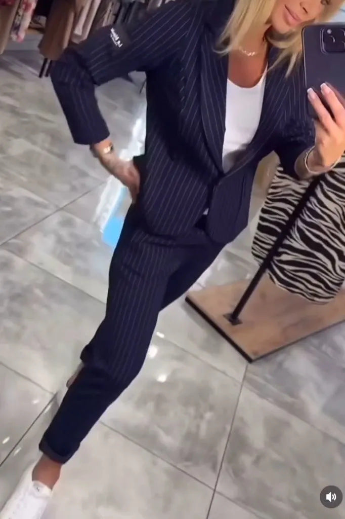 Damen Blazer Ensemble Streifen Tailliert Eveloria