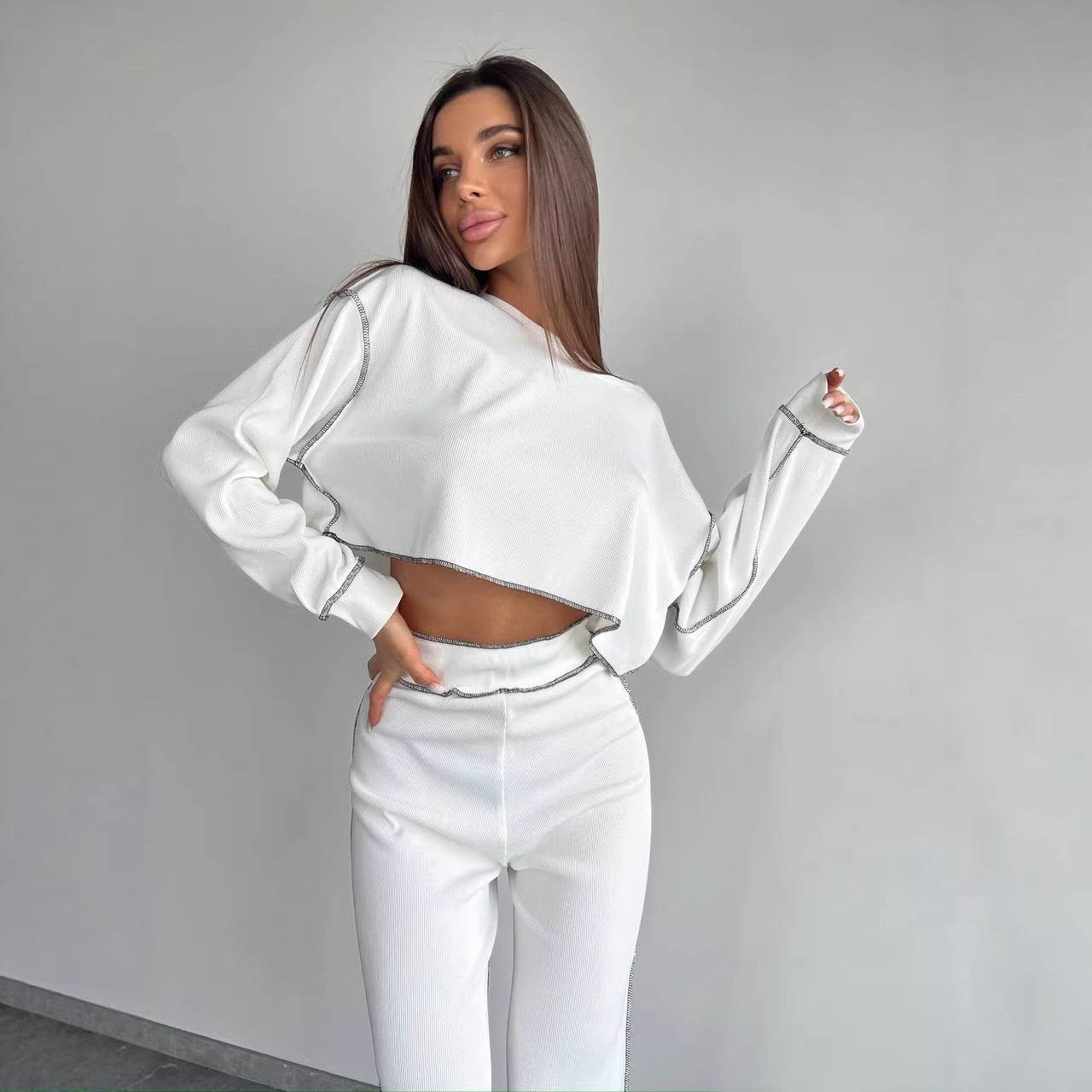 Damen Lounge-Set Cropped Oberteil Weite Hose Beige - Eveloria