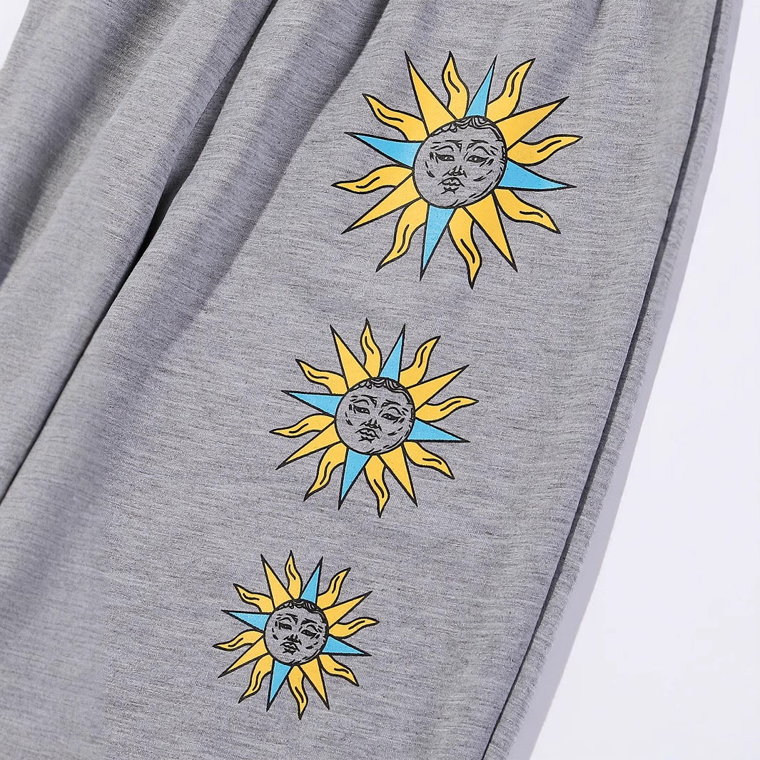 Damen Sweatpants Bequem Sonnenmotiv Trend Eveloria