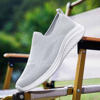 Herren Leichte Slip-On Sneaker Atmungsaktives Strickdesign Eveloria