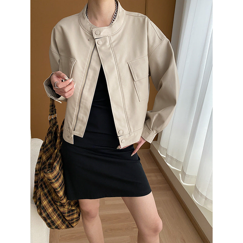 Damen Kunstlederjacke Sportlicher Schnitt Mit Taschen Schwarz Eveloria - Eveloria