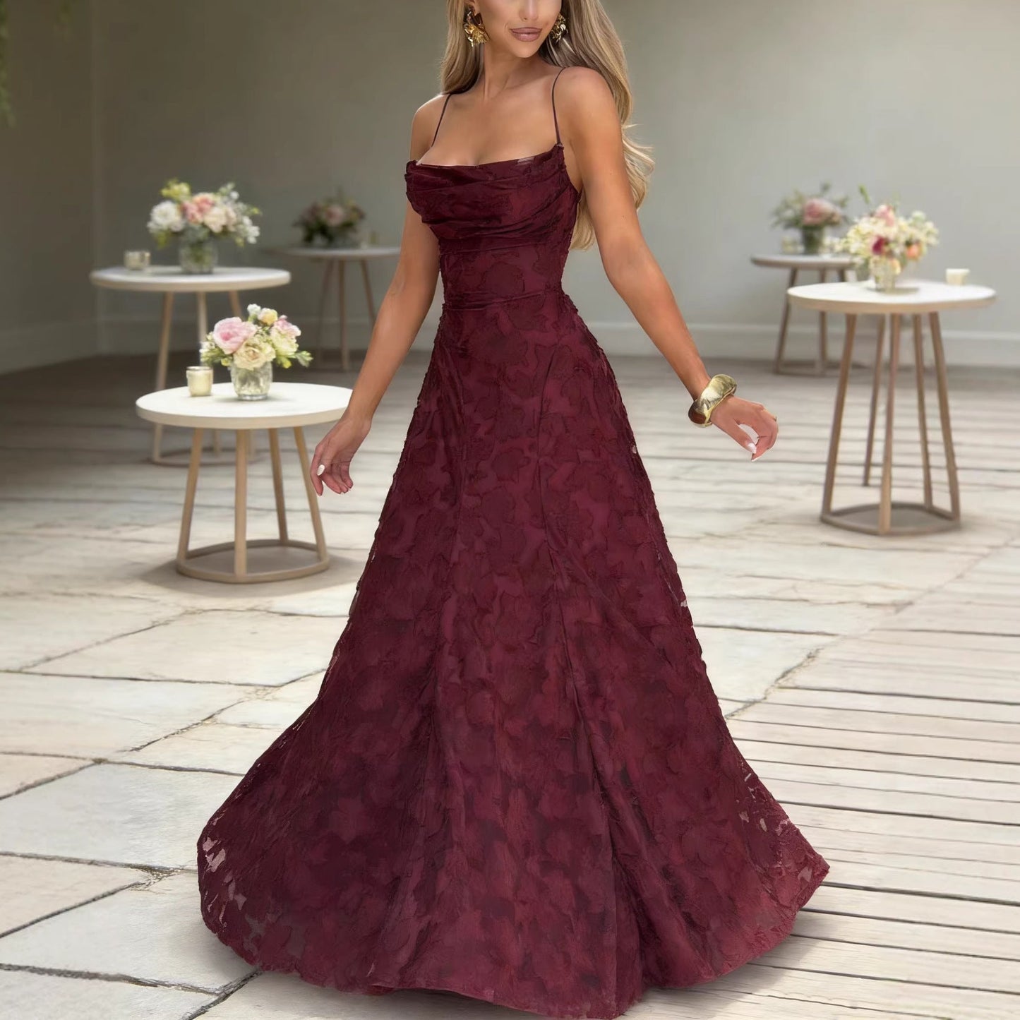 Damen Maxikleid Schimmerndes Blumenmuster Spaghettiträger Elegant