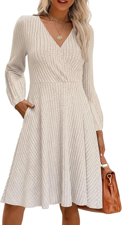 Damen Minikleid Viskose Strukturiert Voluminöse Ärmel Eveloria