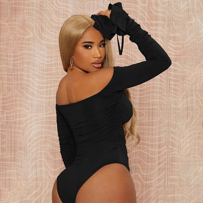 Damen Off-Shoulder Bodysuit Rüschendetails Lange Ärmel Eveloria